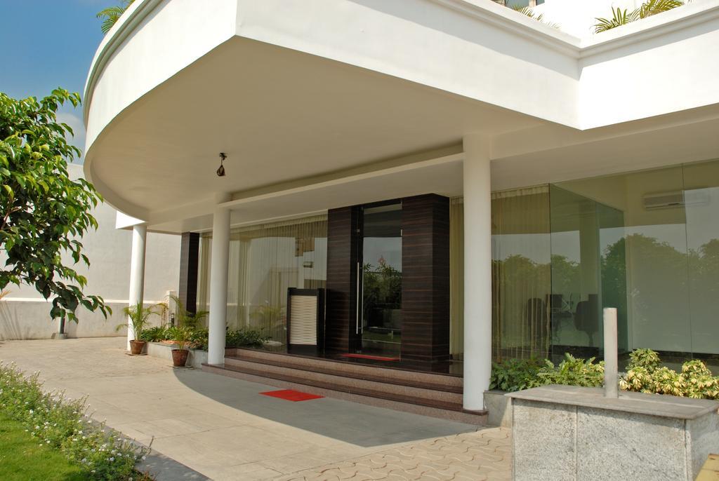 Arpanaa Hotel Tiruvannāmalai Buitenkant foto
